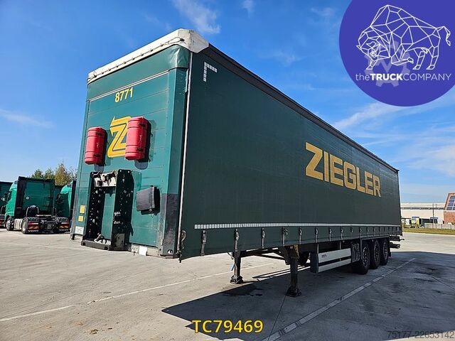 Sliding tarpaulins Schmitz Cargobull 