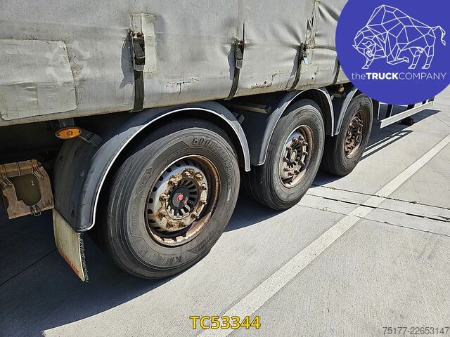 Schiebeplanen Fruehauf 