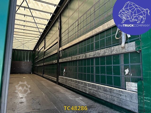 Sliding tarpaulins Krone Profi Liner