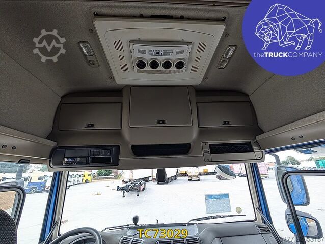 Standard-SZM DAF CF 440