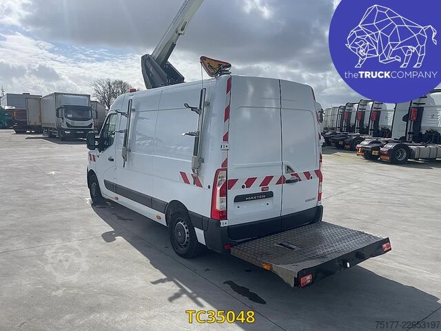 Lifting platform Renault Master