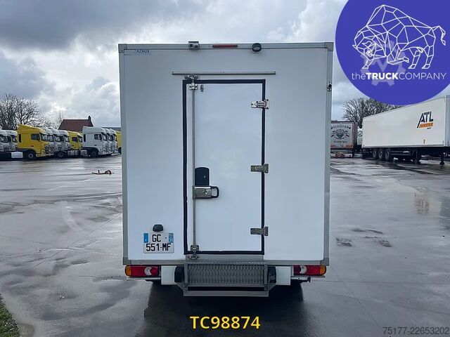Renault Trafic 145.32 refrigerated van Renault Trafic 145.32 frigo