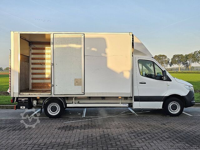 Suitcase MERCEDES-BENZ SPRINTER 316 Bakwagen Laadklep!