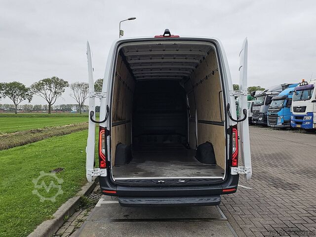 High-roof van MERCEDES-BENZ SPRINTER 314 L3H2 Maxi Automaat!