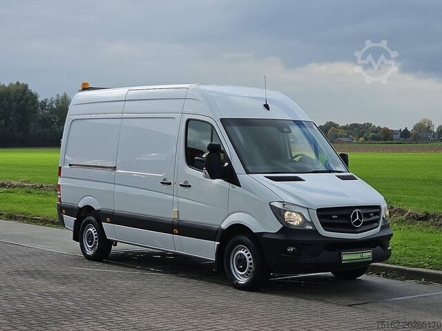 High-roof van MERCEDES-BENZ SPRINTER 316 L2H2 3.5T-Trekhaak!