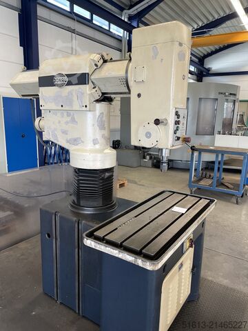 Schnellradialbohrmaschine Donau DR 32
