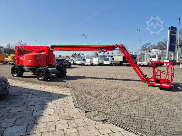 Selbstfahrende Arbeitsbühne Haulotte HA260PX / 4WD / SERVICED!