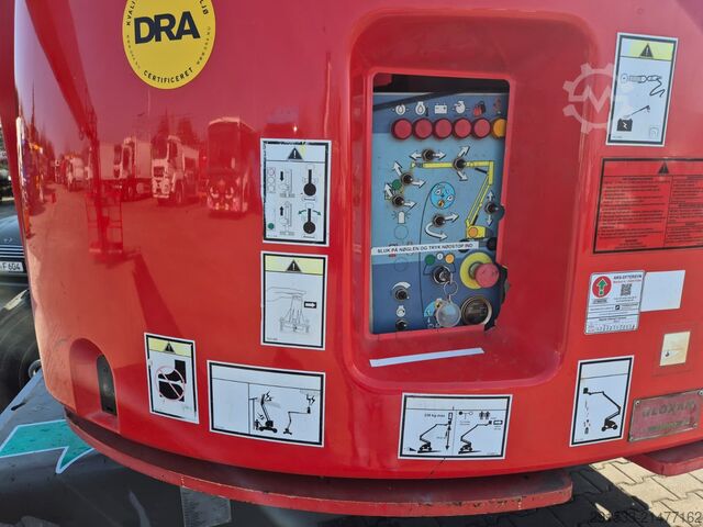 Selbstfahrende Arbeitsbühne Haulotte HA260PX / 4WD / SERVICED!