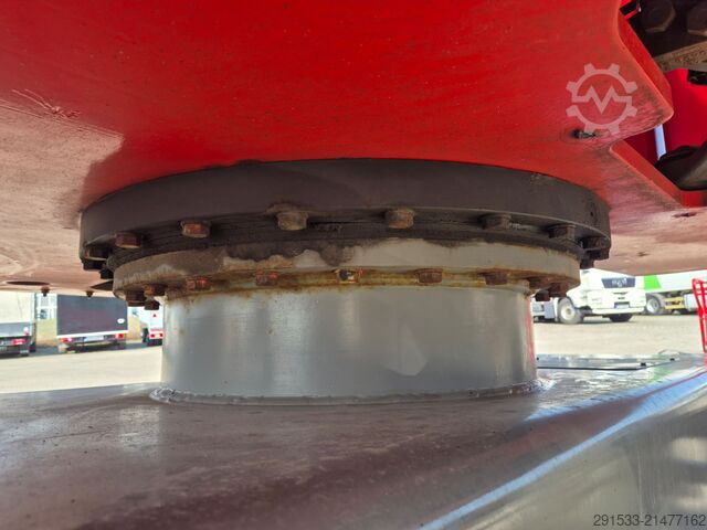 Selbstfahrende Arbeitsbühne Haulotte HA260PX / 4WD / SERVICED!