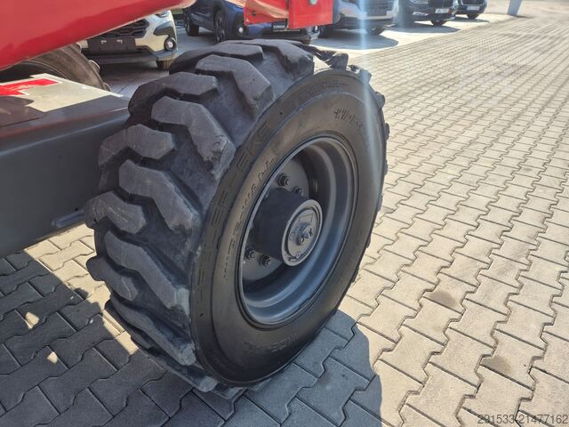 Selbstfahrende Arbeitsbühne Haulotte HA260PX / 4WD / SERVICED!