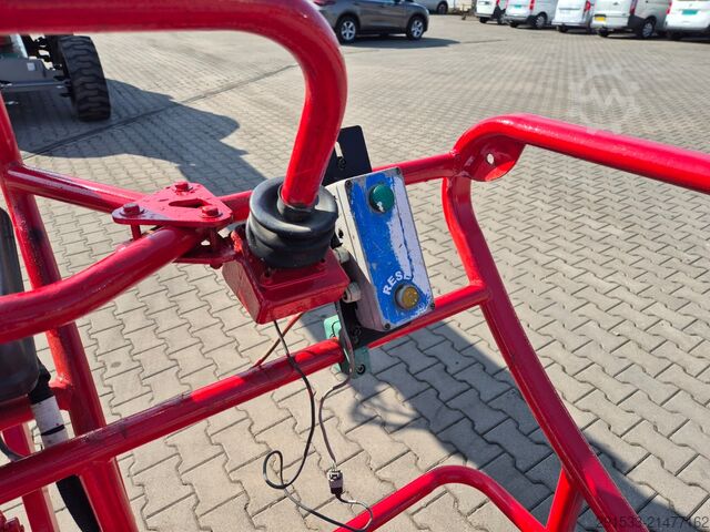 Selbstfahrende Arbeitsbühne Haulotte HA260PX / 4WD / SERVICED!