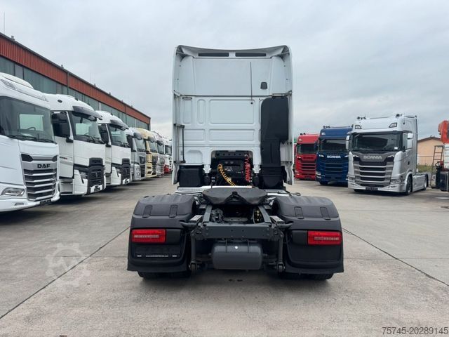 Volume tractor unit DAF XF 480 * RETARDER * TEL * SUPER SPACE CAP