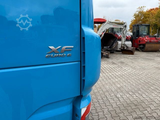 Heavy-duty truck DAF XF510 FTT Schwerlast 70t Intarder Kipphydr. Klim