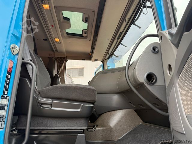 Heavy-duty truck DAF XF510 FTT Schwerlast 70t Intarder Kipphydr. Klim