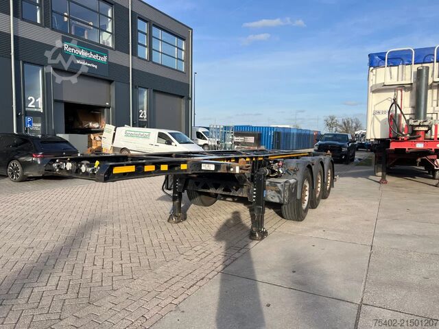 Containertransport Kögel S24 / Tank Chassis / SAF + Disc