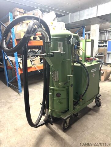 Vacuum Cleaner/RINGLER RA 220 Ringler RA 220  -  Industriestaubsauger