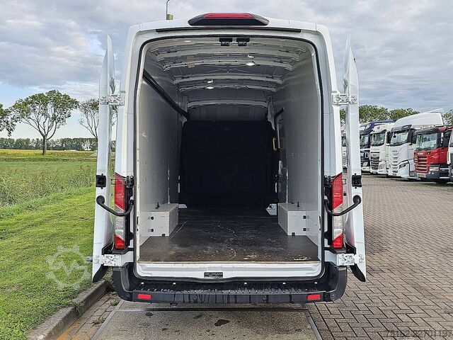 High-roof van FORD TRANSIT 2.0 TDCI 130 L4H3