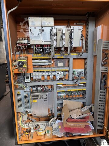 Vertikales Bearbeitungszentrum HURCO VMX50/40T