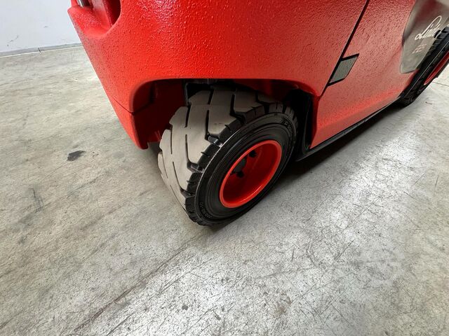 Gabelstapler Linde E 25L [ID: 175]