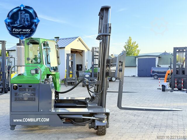 Vierwegestapler Combilift C4000 GAS DUPLEX 4050 WIDE POSITIONER