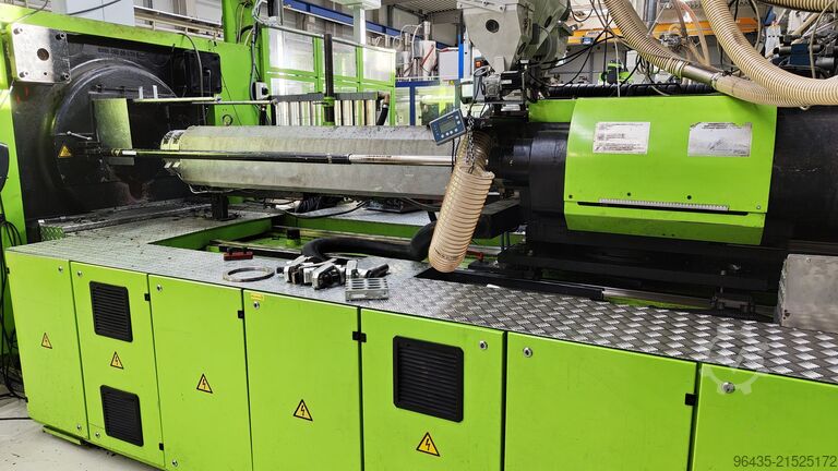 Spritzgießmaschine Engel ES 4550/650 und ES 330/80