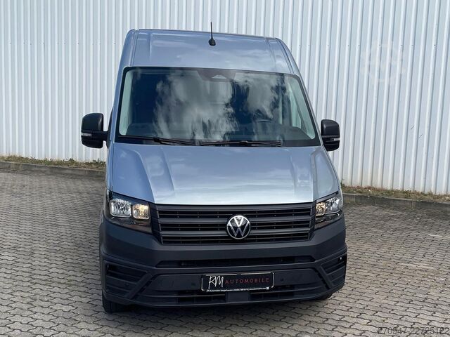High top van VW Crafter Kasten 35 L4H3 NAV RFK äden