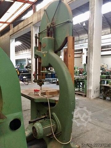 Primultini Bandsäge mit Schwungrädern von 1000 mm. Primultini 