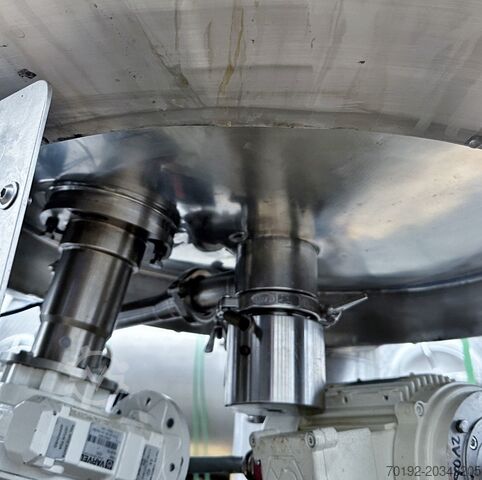 900 litre heatable/coolable pressure vessel made of V4A with magnetic stirrer Diessel 9820