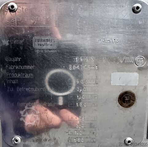 900 litre heatable/coolable pressure vessel made of V4A with magnetic stirrer Diessel 9820