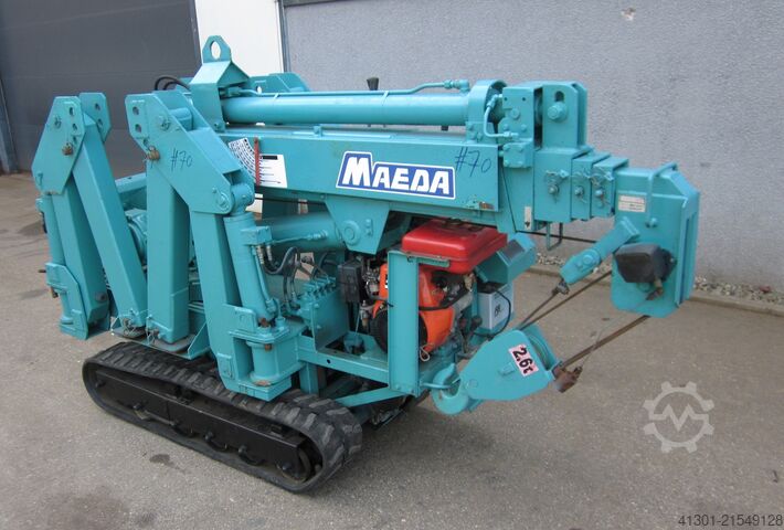 Raupenkran Minnikran Spinnenkran Maeda CC266RO