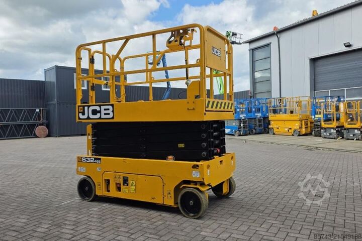 Scherenhebebühne JCB S3246E Electric, 12m Working Height, 320kg Capacit