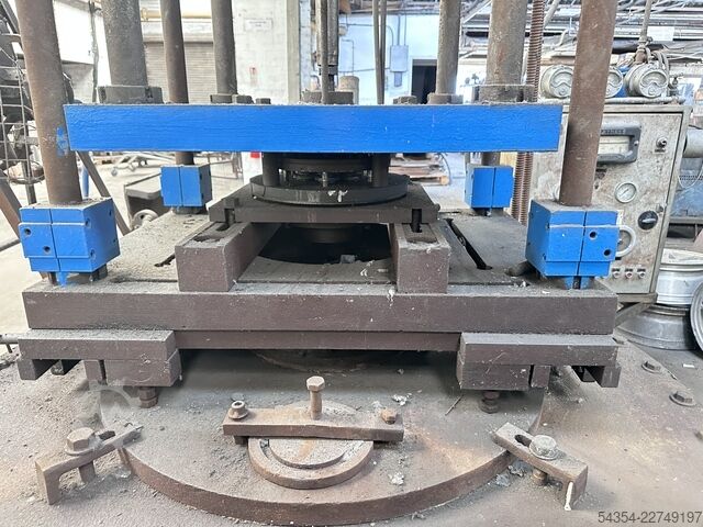 Vertikale Gießmaschine Dimo 