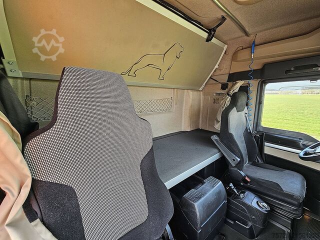 Standard-SZM MAN 18.500 TGX XLX BLS INTARDER