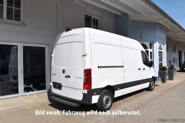 Kastenwagen MERCEDES-BENZ Sprinter III Kasten FWD 315 CDI L2H2 Autom. Klim