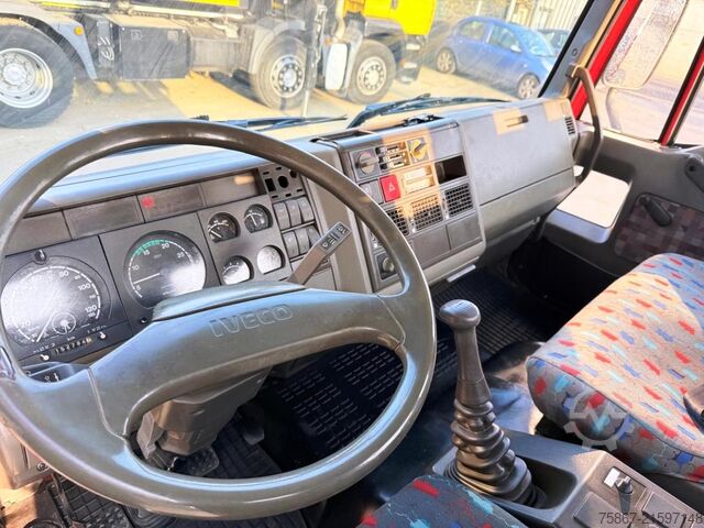 LKW mit Pritsche (offen) IVECO EUROCARGO 150E23