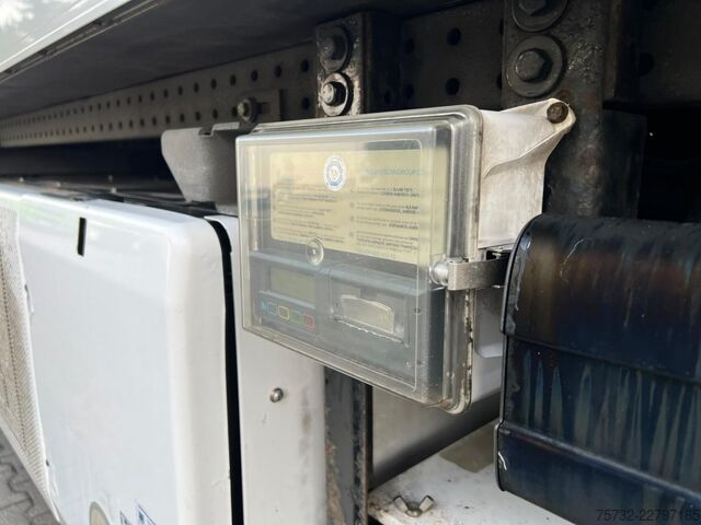 Refrigerated truck Scania R560 V8 E6 TK UT 800 Retarder Schlafkabine DS