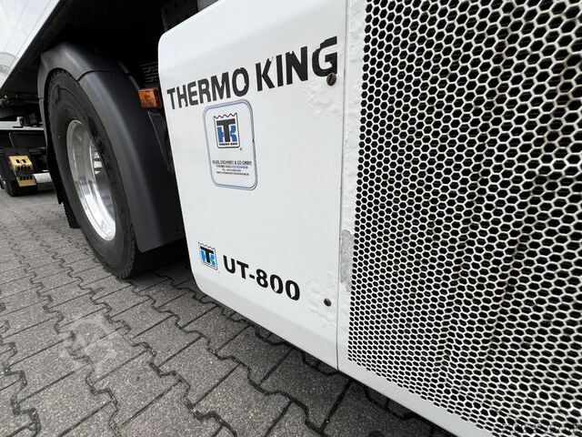 Refrigerated truck Scania R560 V8 E6 TK UT 800 Retarder Schlafkabine DS