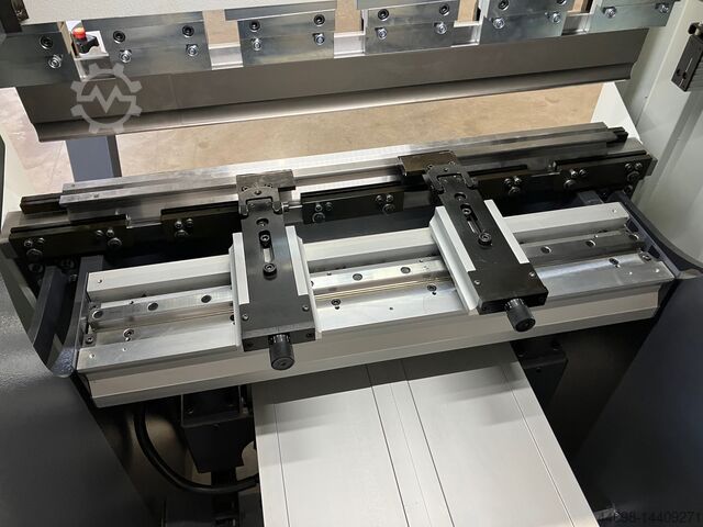 Press brake Dener Abkantpresse DDS4013