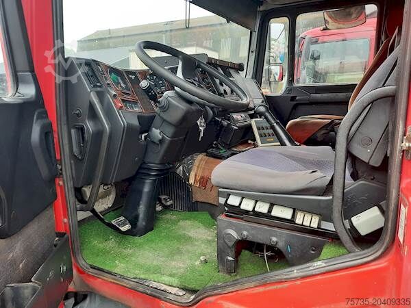 Timber transporter MAN 27.464 6X4