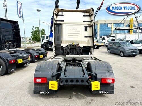 Standard tractor unit Iveco S-Way 530