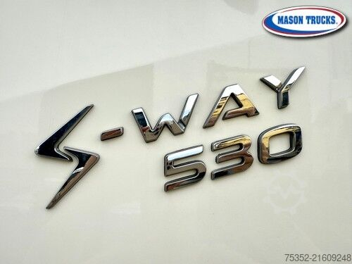 Standard tractor unit Iveco S-Way 530