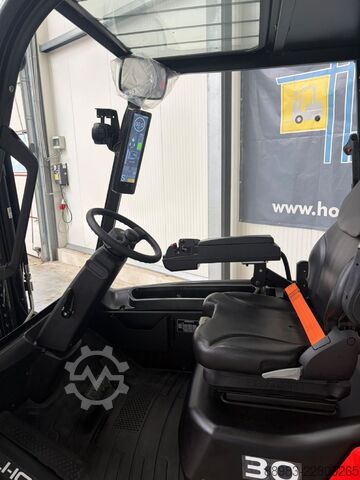 Electric 4-wheel forklift EP EFL30 Pro + Fingertip + Waage