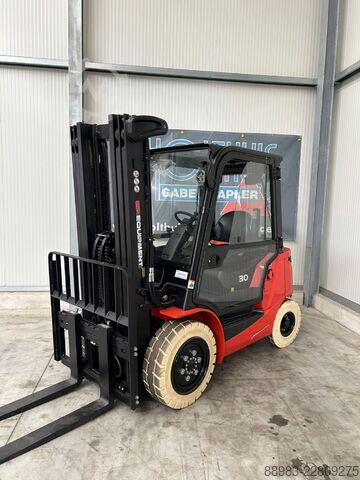 Electric 4-wheel forklift EP EFL30 Pro + Fingertip + Waage