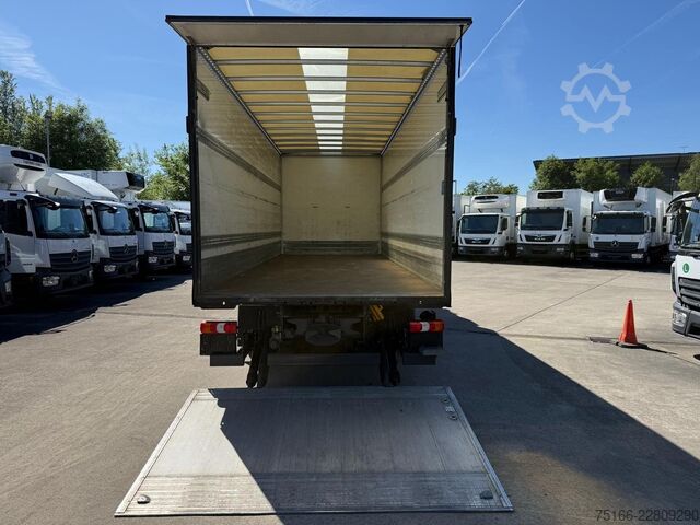 Box truck MERCEDES-BENZ ACTROS 1840 L Koffer 7,30 m LBW 1,5 T + 2.Liegen