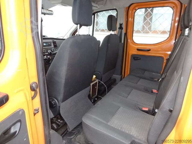Pick-up van FORD Pritsche 350 L2 Doka mit Vorwahntafel