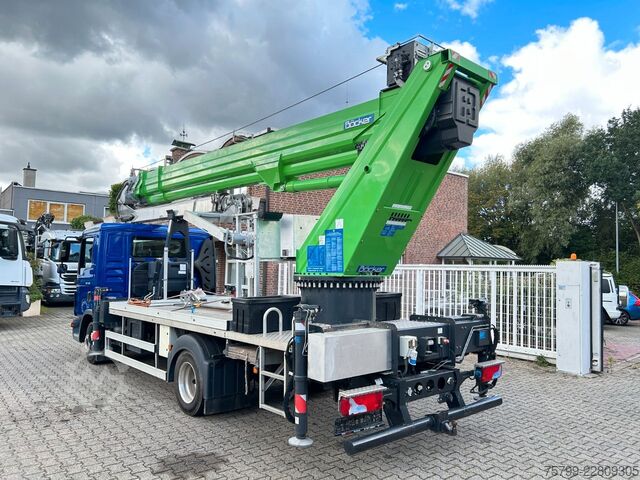 Truck-mounted crane van MAN 7.180 mit Böcker Dachdeckerkran bis 37 m 37-4000