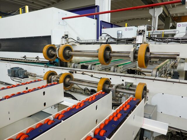 Squaring Lines FERWOOD CUSTOMIZED FW DET LINE