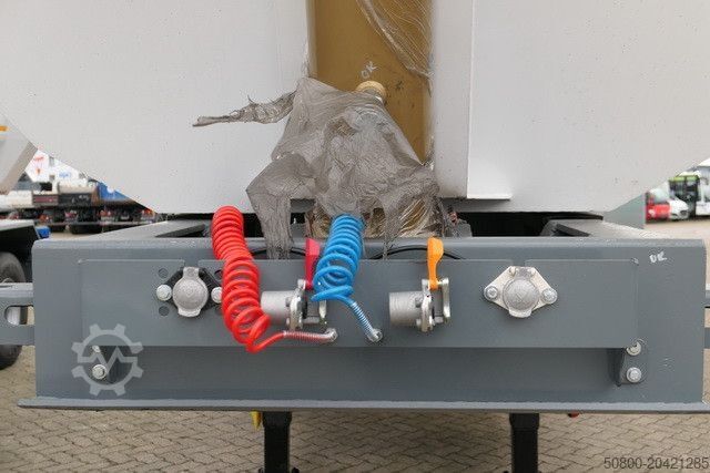 Kipper Auflieger  Hardox, 42m³, gr. Achsen, Ideal für Export