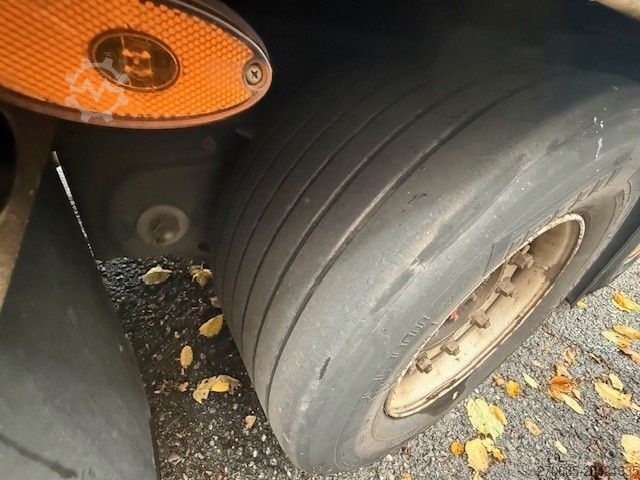 Auflieger mit Pritsche & Plane KÖGEL 3-Achs Mega+Coil+SAF+LaSi+CodeXL