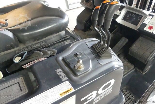 Doosan Gas-Gabelstapler - 3 to DOOSAN G30